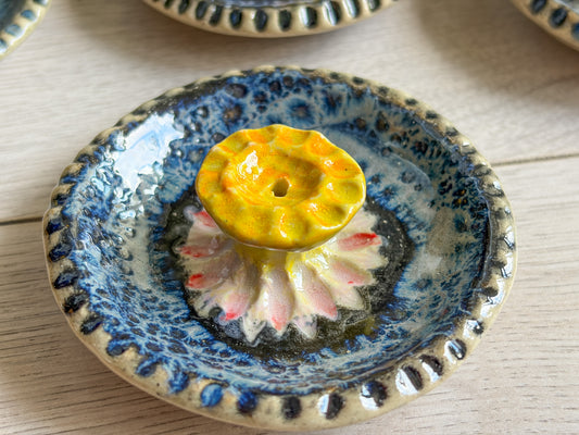 Quiet Ritual – Handcrafted Ceramic Incense Stick Holder
