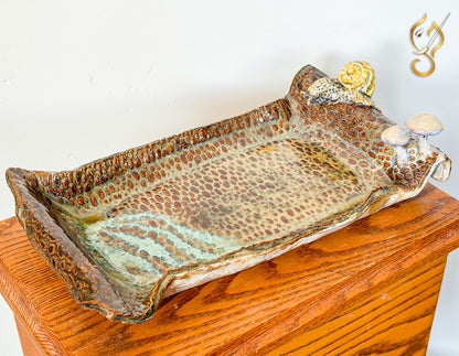 Back to Nature – Handcrafted Ceramic Tray Art