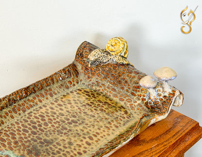 Back to Nature – Handcrafted Ceramic Tray Art