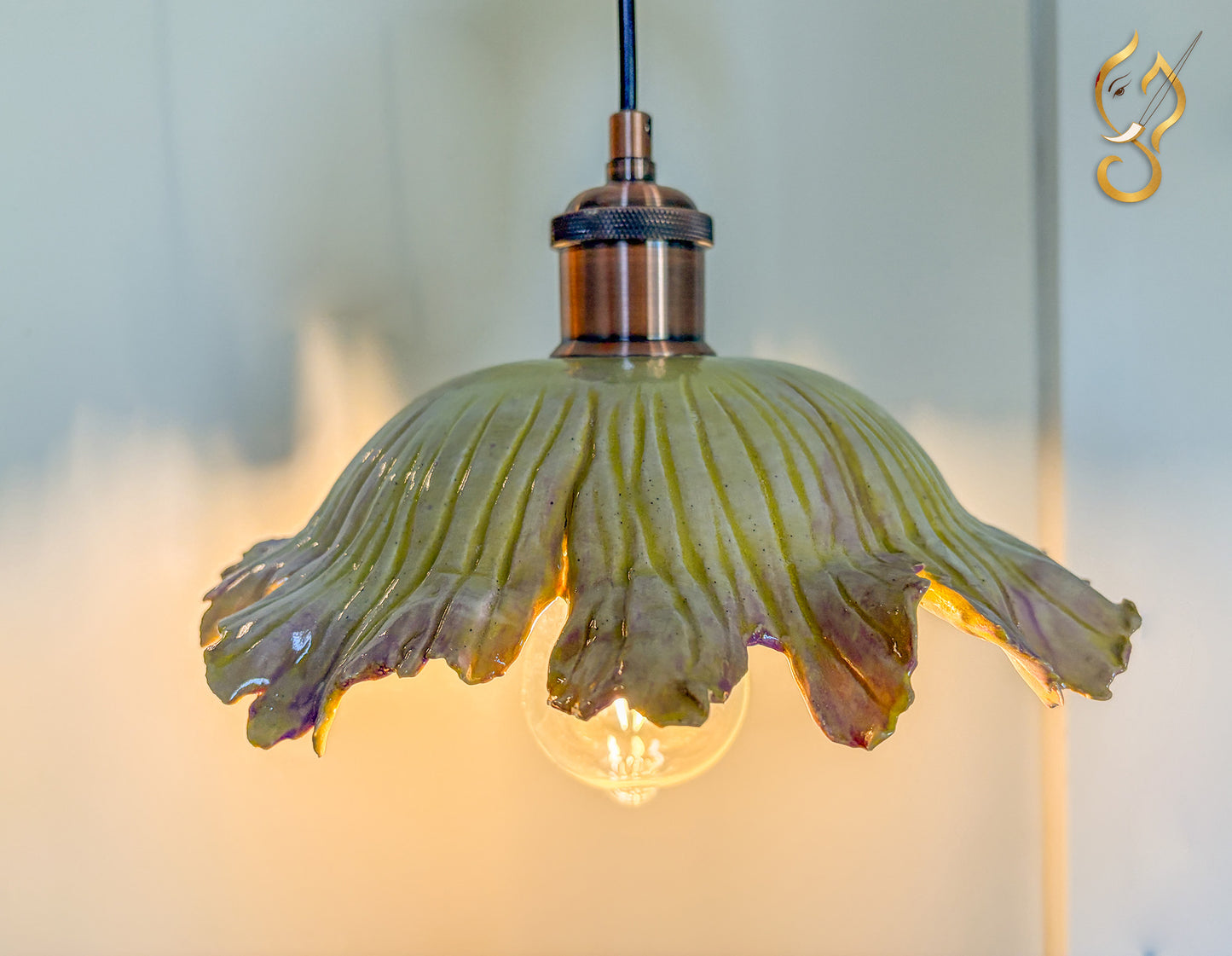 Orchid pendant lamp - purple