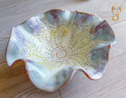 Pearl White – Handcrafted Shell-Inspired Ceramic Bowl