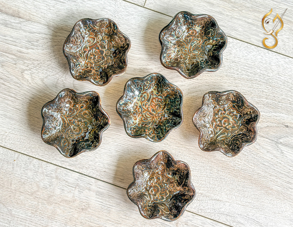 Curved Ceramic Trinket Bowl — Handmade Jewelry & Small Dish